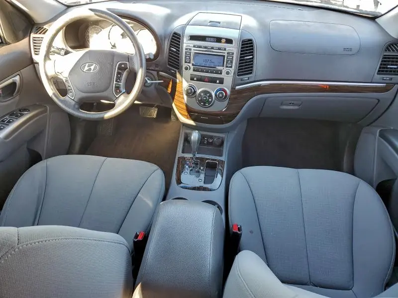 2012 HYUNDAI SANTA FE GLS  