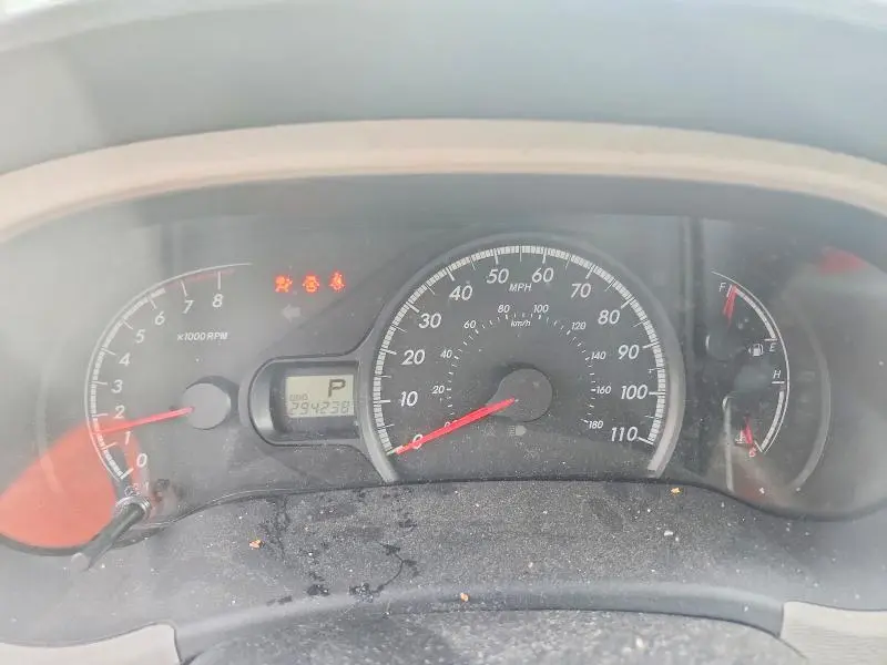 2011 TOYOTA SIENNA LE  
