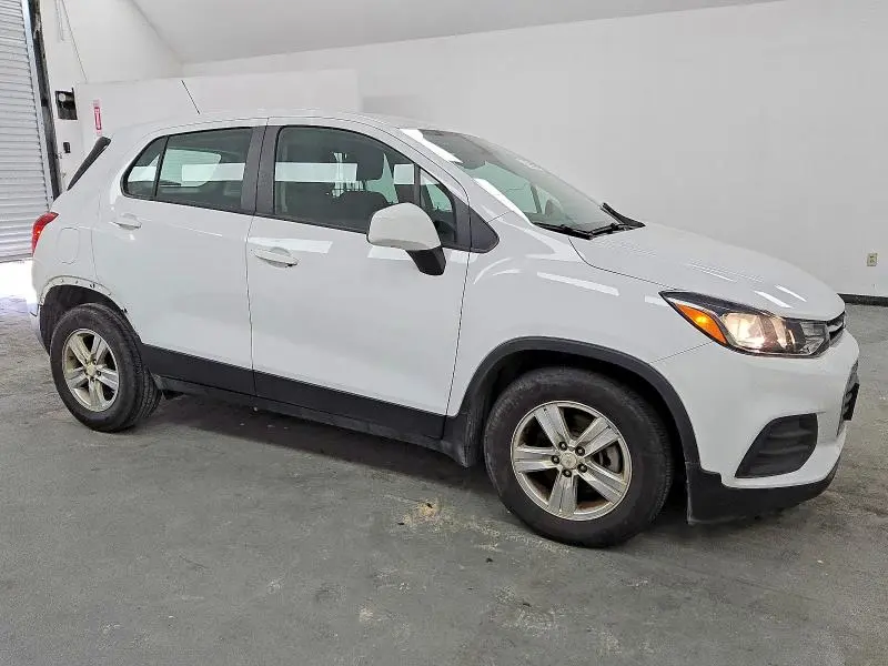 2021 CHEVROLET TRAX LS  