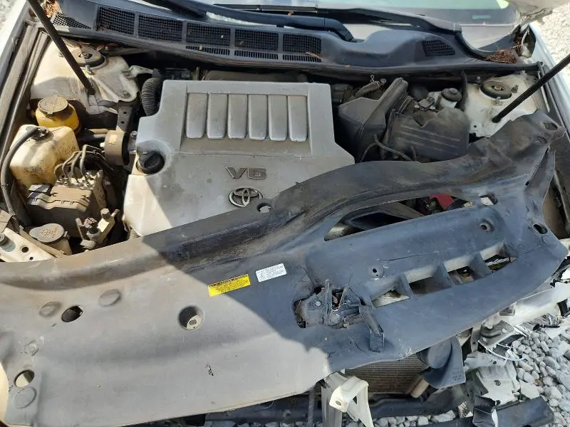 2011 TOYOTA AVALON LIMITED  