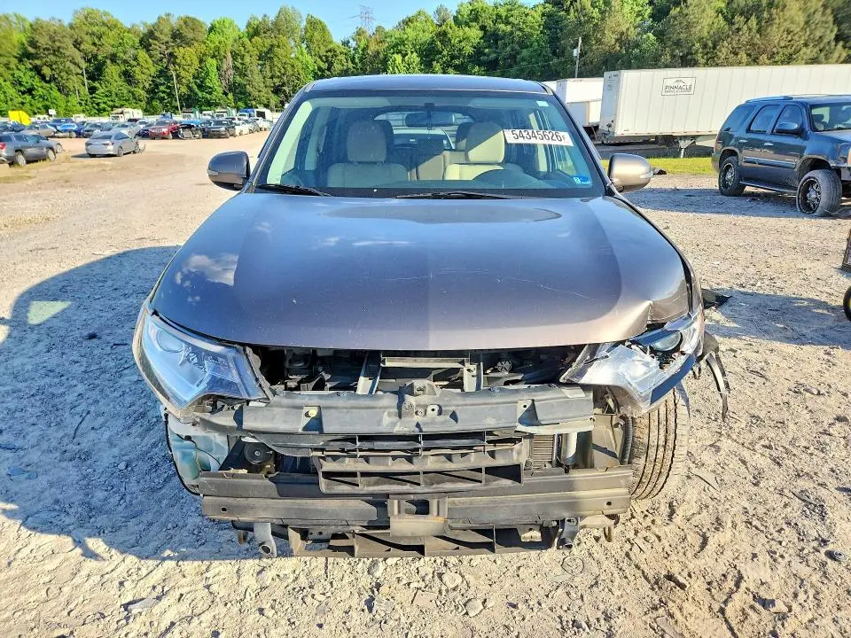 2018 MITSUBISHI OUTLANDER SE  