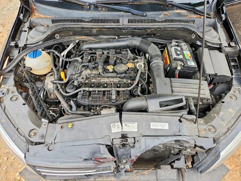 2014 VOLKSWAGEN JETTA SE  