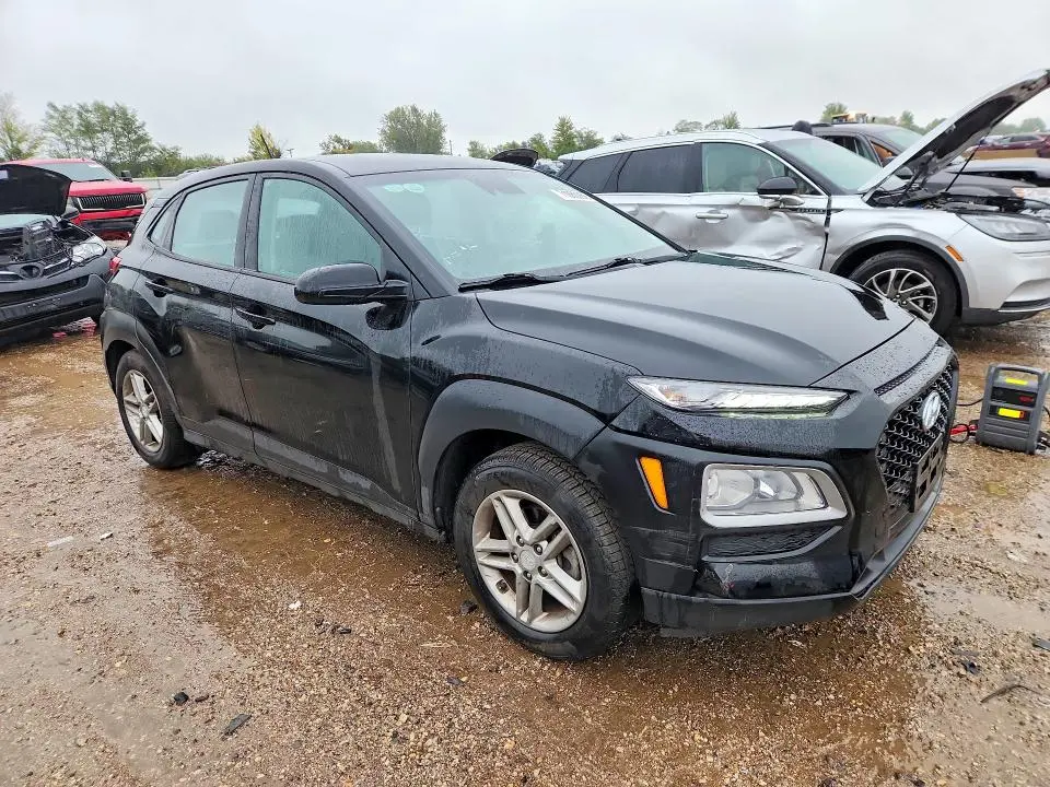 2020 HYUNDAI KONA SE  