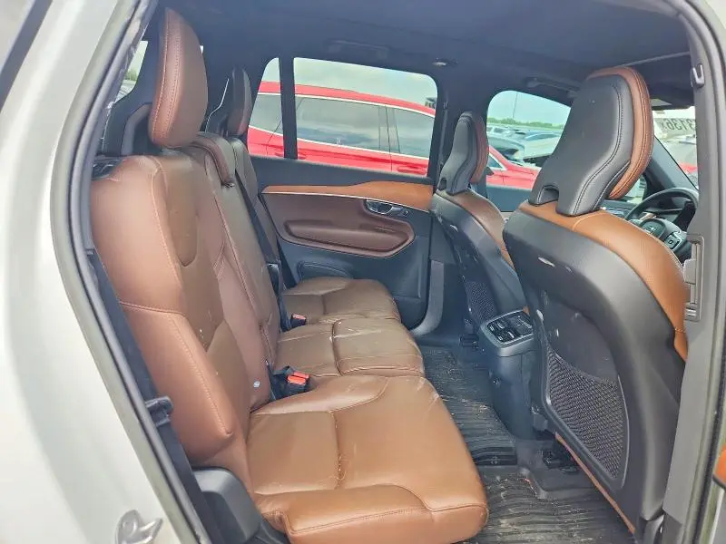 2023 VOLVO XC90 PLUS  
