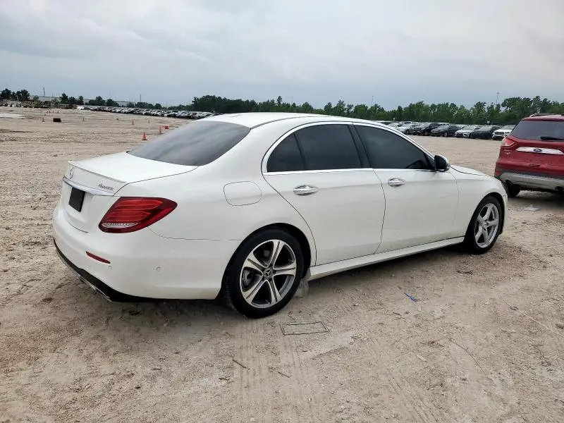 2017 MERCEDES-BENZ E 300 4MATIC  