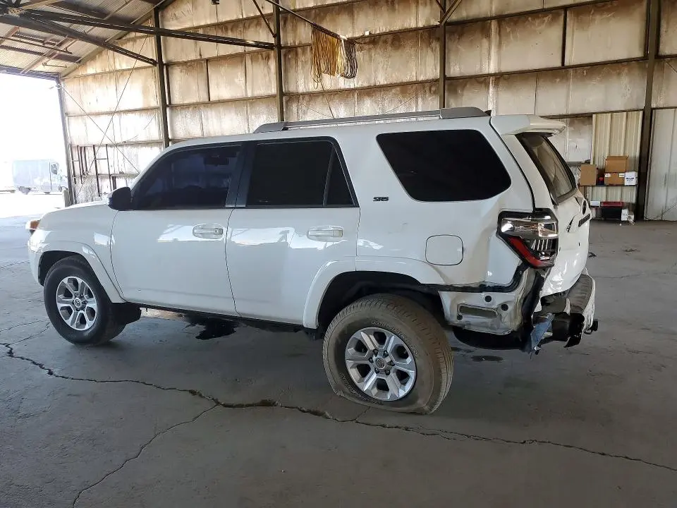2015 TOYOTA 4RUNNER SR5  