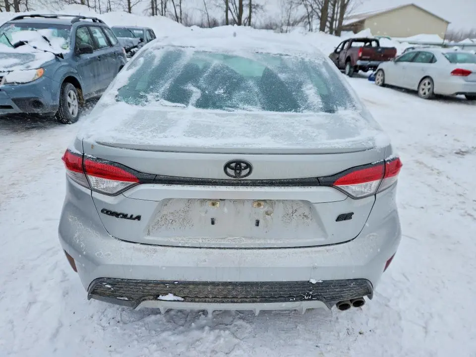 2022 TOYOTA COROLLA SE  