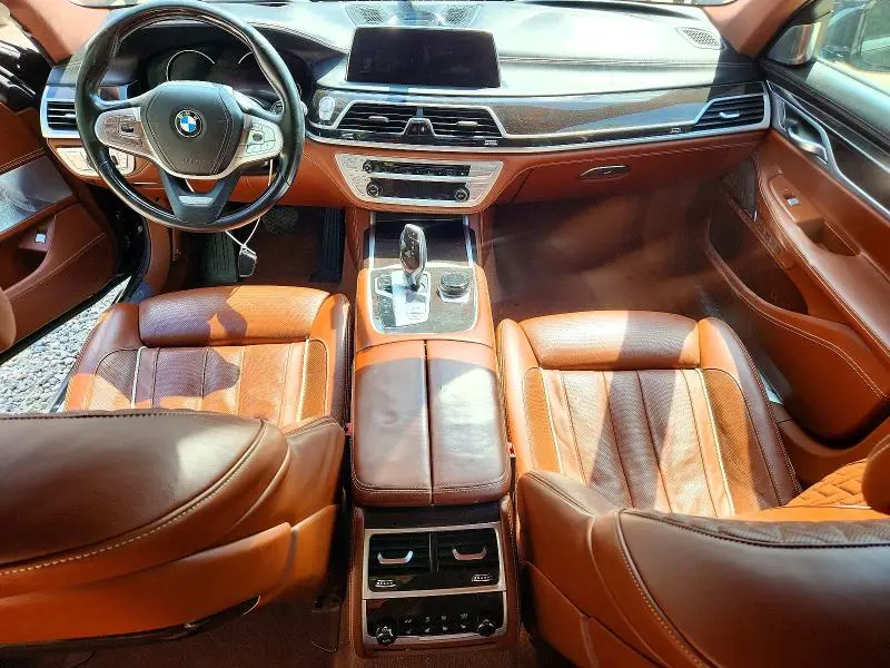 2017 BMW 750 I  