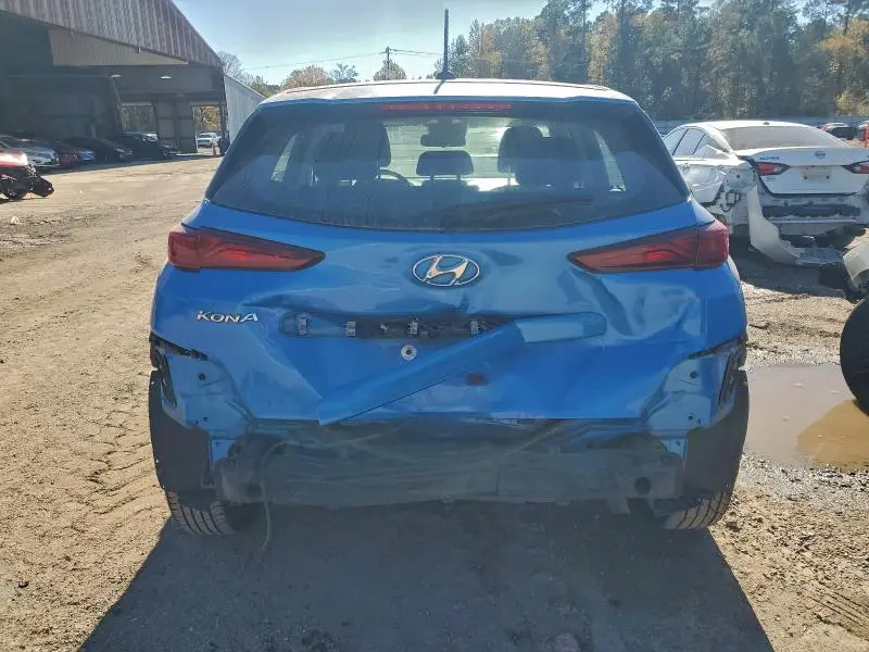 2020 HYUNDAI KONA SE  