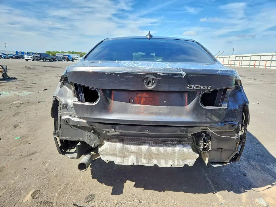 2018 BMW 320 I  