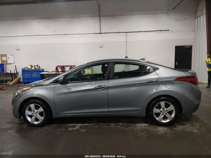 2013 HYUNDAI ELANTRA GLS (ULSAN PLANT)