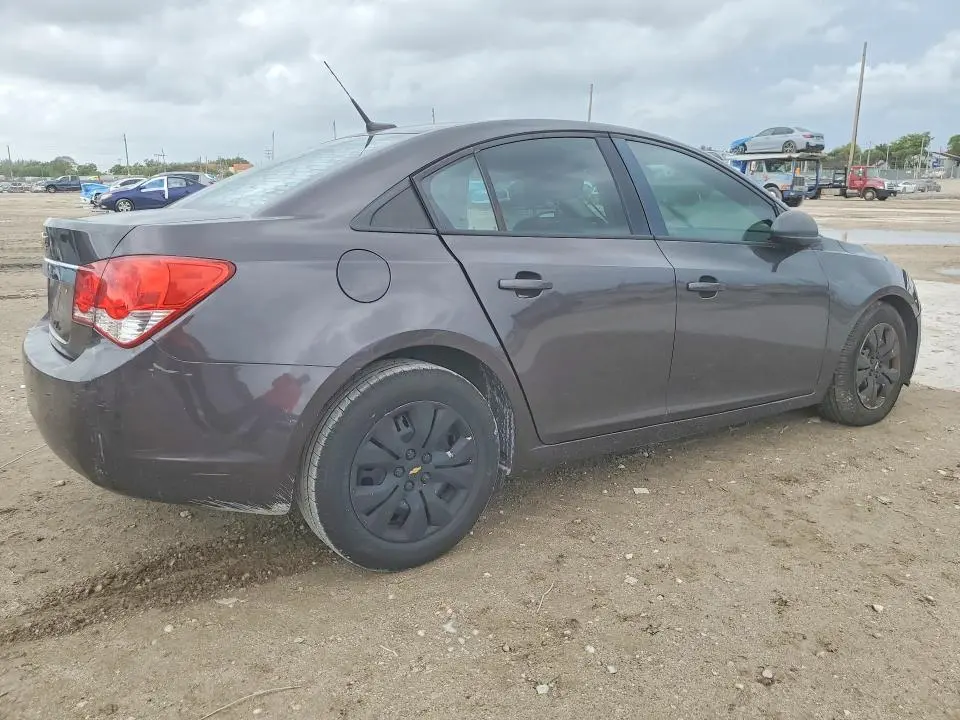 2014 CHEVROLET CRUZE LS  