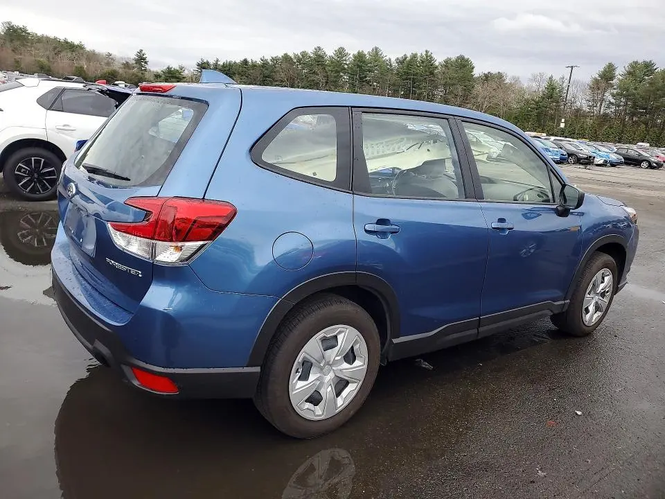 2022 SUBARU FORESTER   