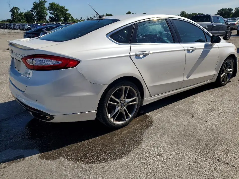 2016 FORD FUSION TITANIUM  