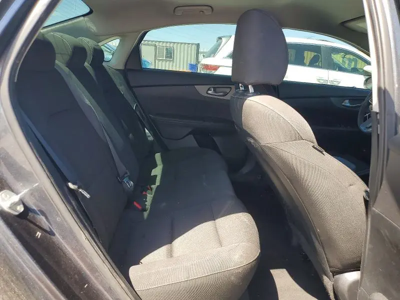 2020 KIA FORTE FE  