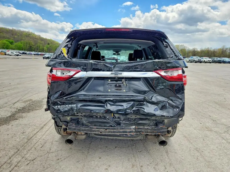 2020 CHEVROLET TRAVERSE LT  