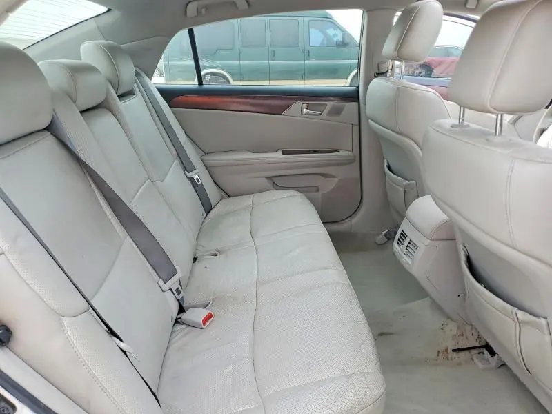 2011 TOYOTA AVALON BASE  