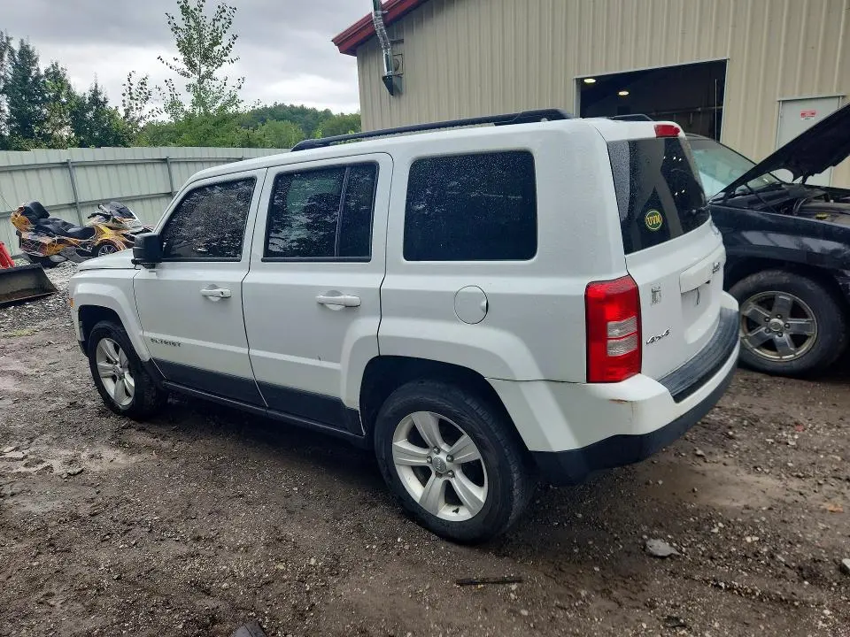 2016 JEEP PATRIOT LATITUDE  