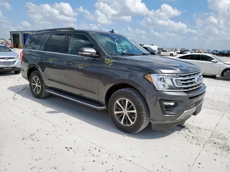 2021 FORD EXPEDITION XLT  