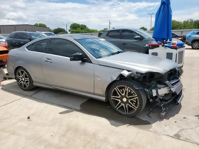 2013 MERCEDES-BENZ C 250  