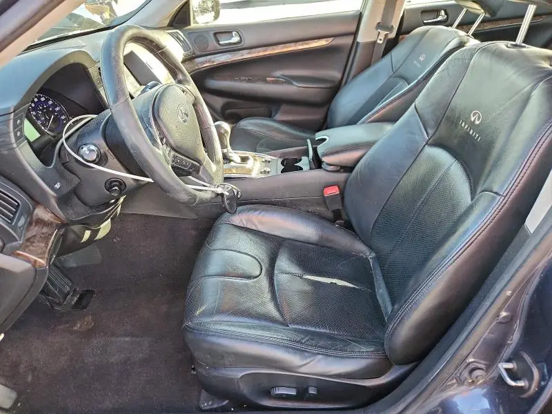 2010 INFINITI G37 BASE  