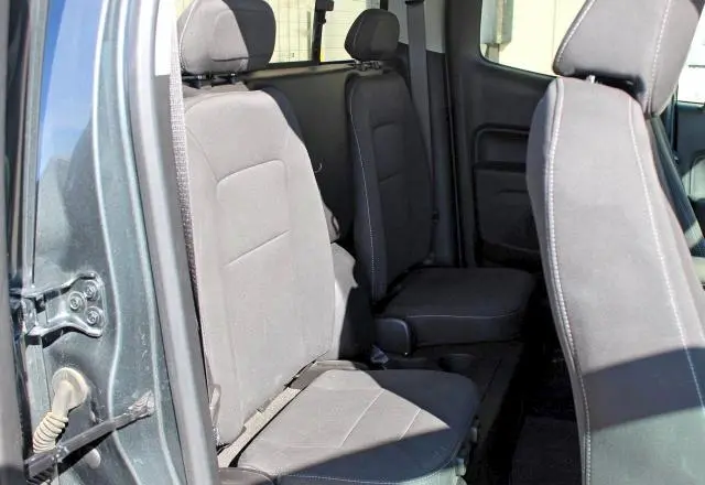 2017 CHEVROLET COLORADO LT  