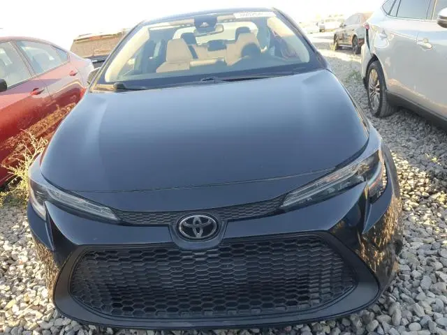 2022 TOYOTA COROLLA LE  