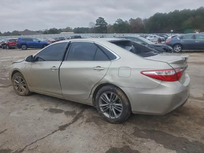 2015 TOYOTA CAMRY LE  