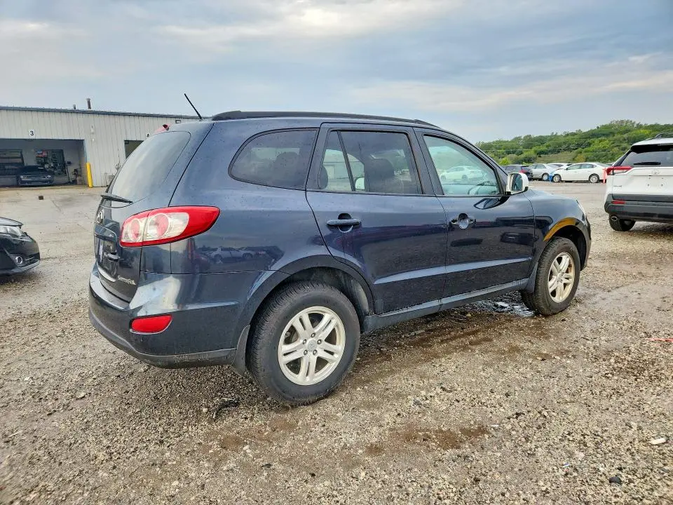 2010 HYUNDAI SANTA FE GLS  