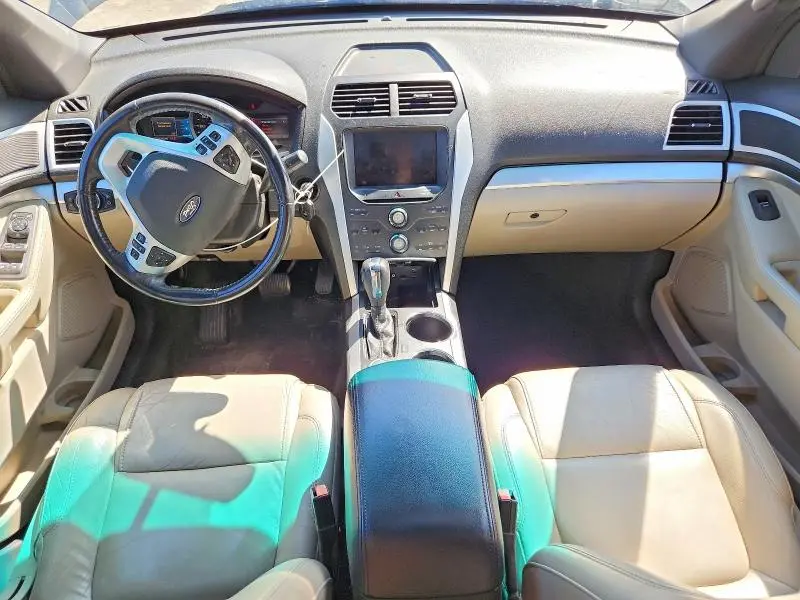 2011 FORD EXPLORER XLT  