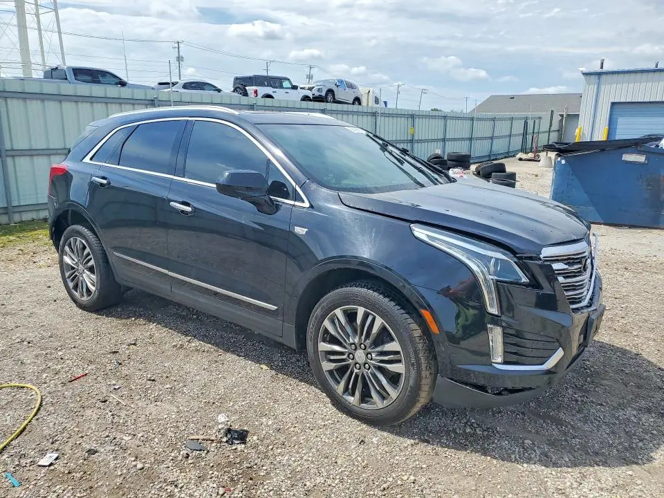 2019 CADILLAC XT5 LUXURY  