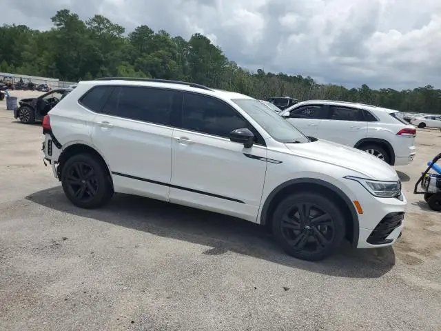 2023 VOLKSWAGEN TIGUAN SE R-LINE BLACK  