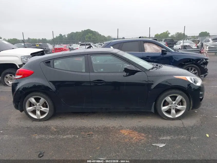2014 HYUNDAI VELOSTER BASE W/GRAY