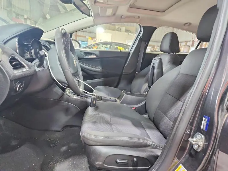 2017 CHEVROLET CRUZE LT  