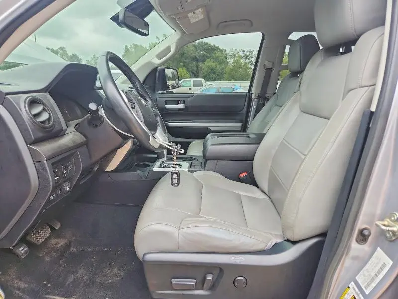 2021 TOYOTA TUNDRA SR5  