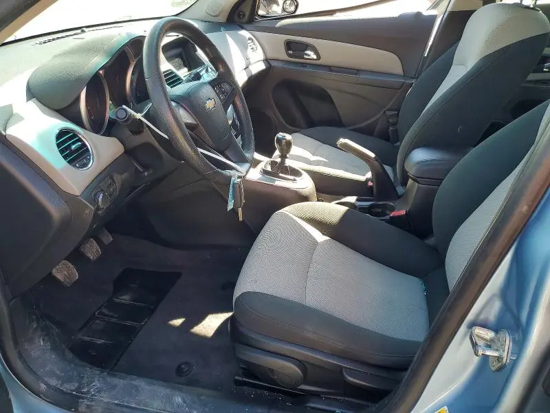 2011 CHEVROLET CRUZE LS  