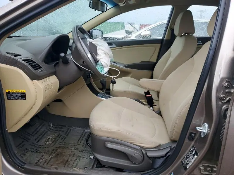 2014 HYUNDAI ACCENT GLS  