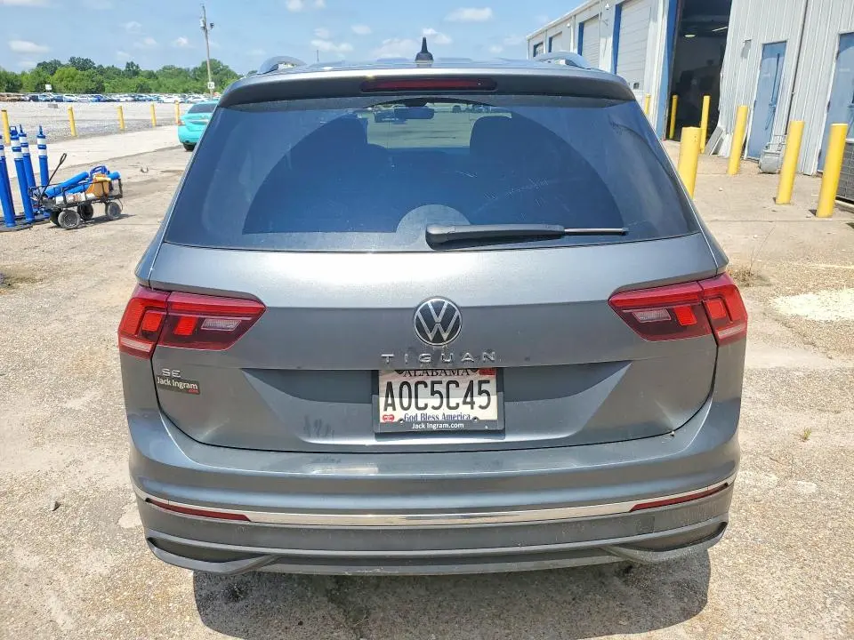 2024 VOLKSWAGEN TIGUAN SE  