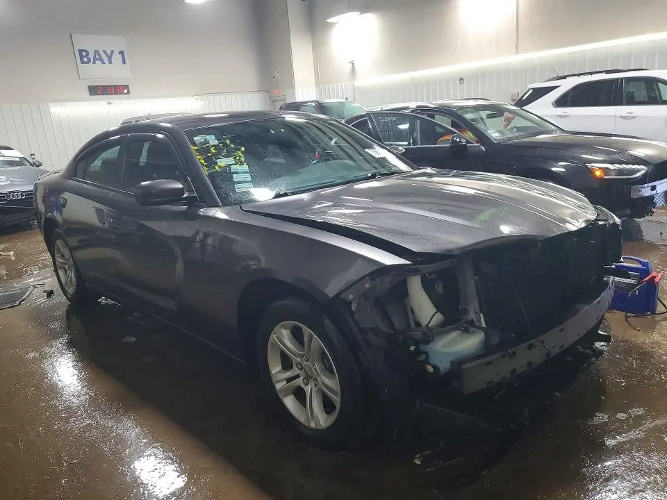 2015 DODGE CHARGER SE  