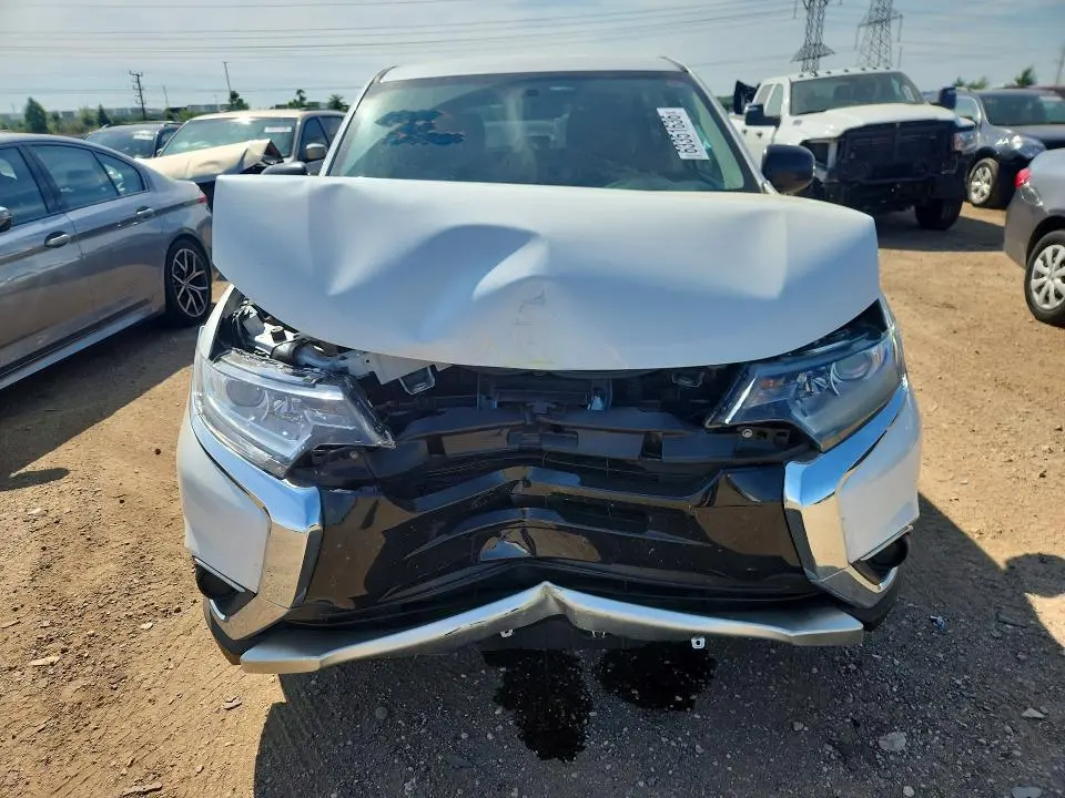 2016 MITSUBISHI OUTLANDER SE  