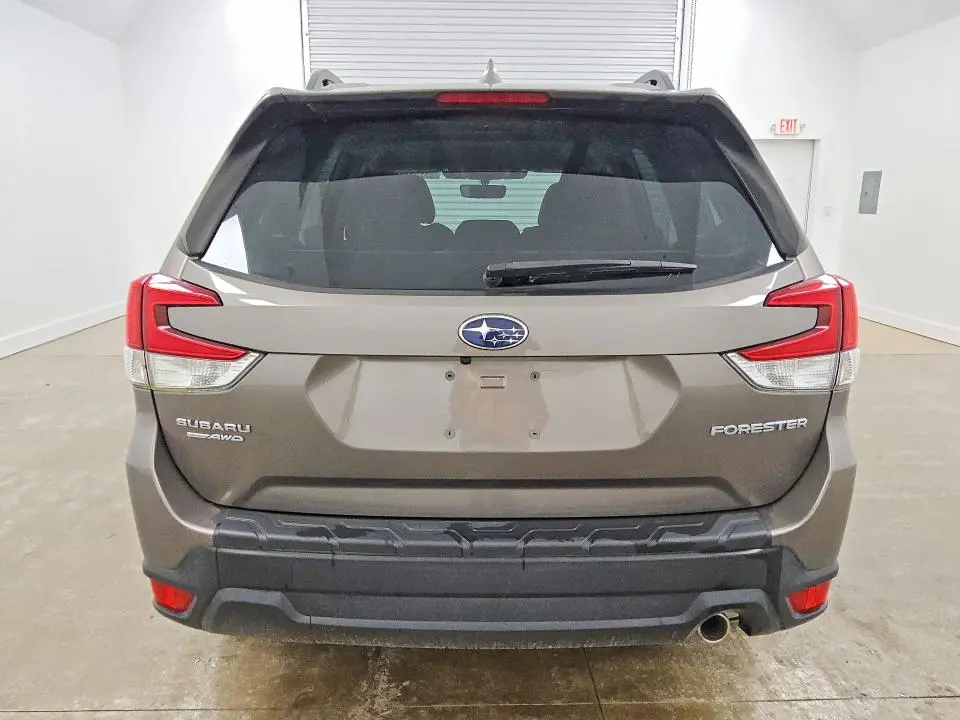 2023 SUBARU FORESTER LIMITED  