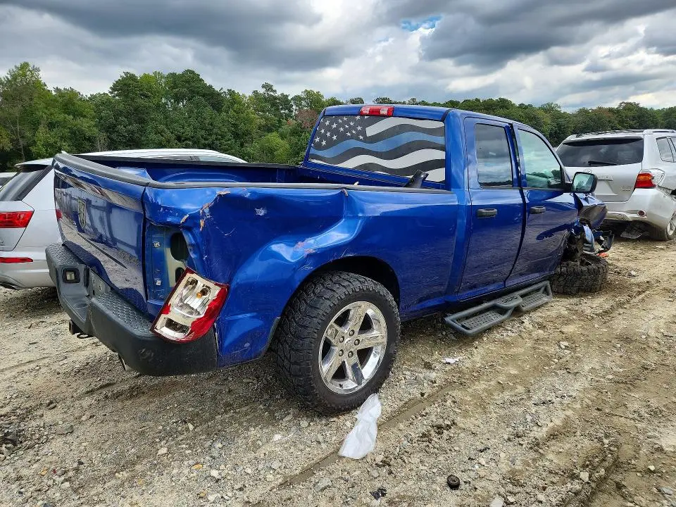 2014 RAM 1500 ST  