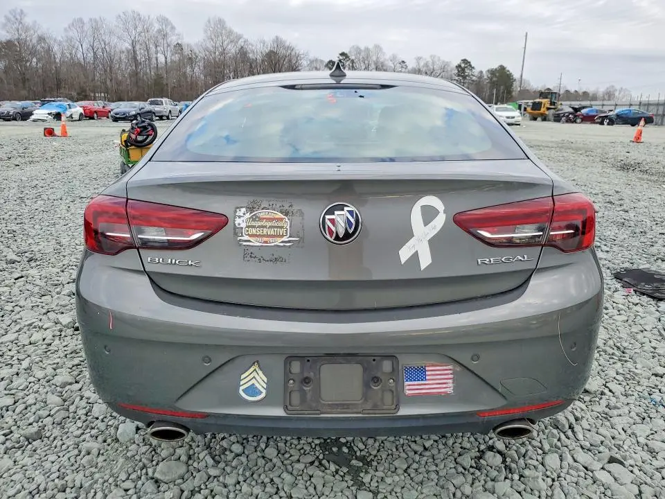 2018 BUICK REGAL PREFERRED  