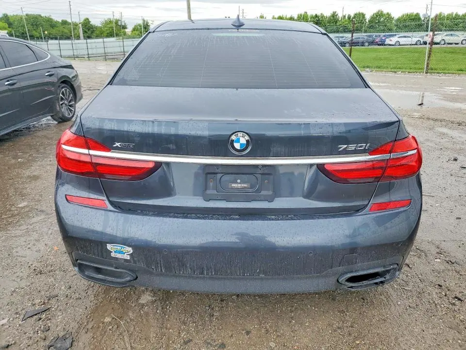 2017 BMW 750 XI  