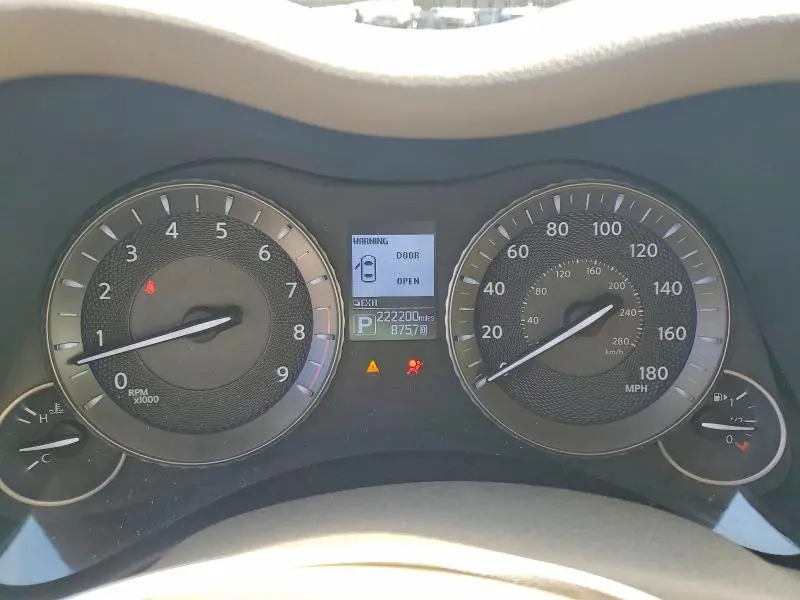 2015 INFINITI Q70L 3.7  