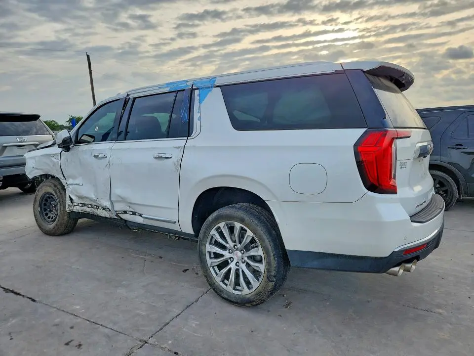 2023 GMC YUKON XL DENALI  