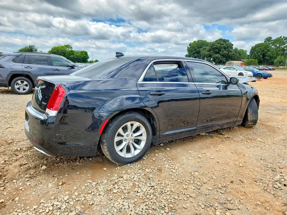 2015 CHRYSLER 300 LIMITED  