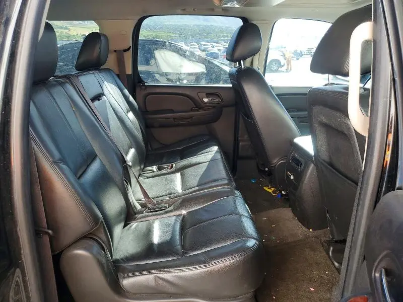 2013 CHEVROLET SUBURBAN K1500 LT  