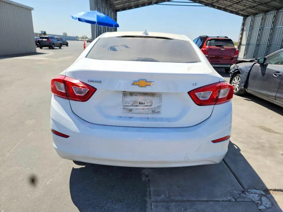 2019 CHEVROLET CRUZE LT  