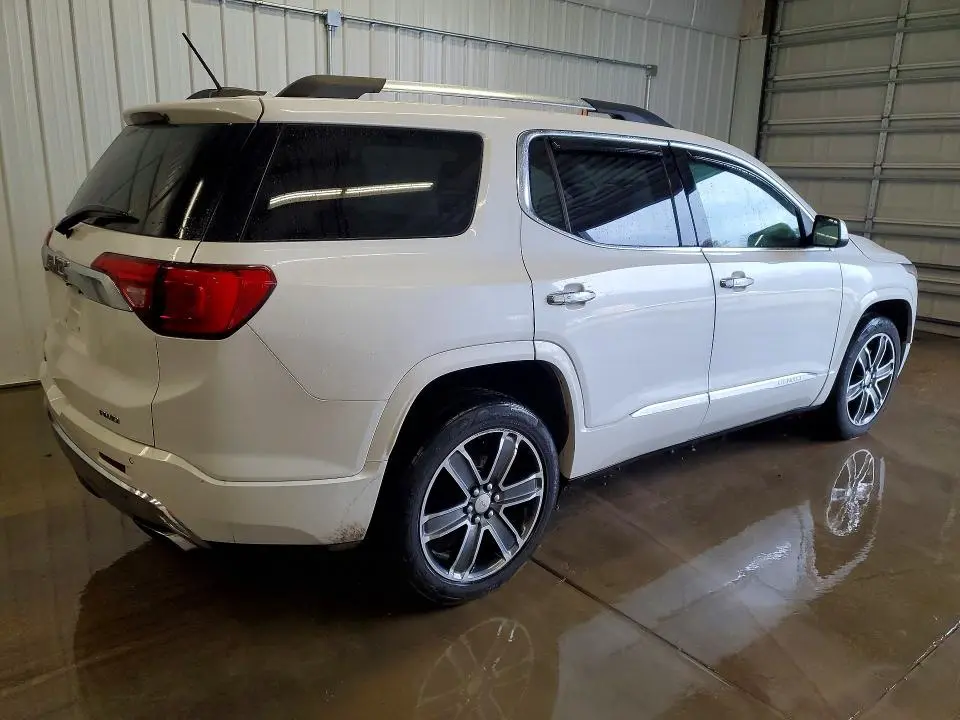 2018 GMC ACADIA DENALI  